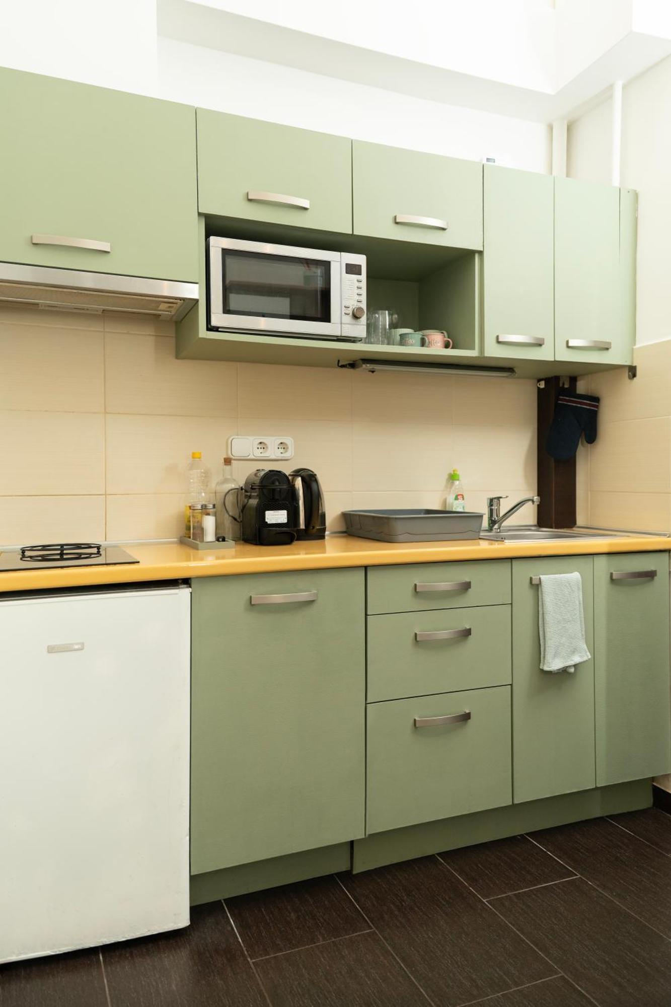 Bakats Square Premium Apartment With Ac Budapest Esterno foto