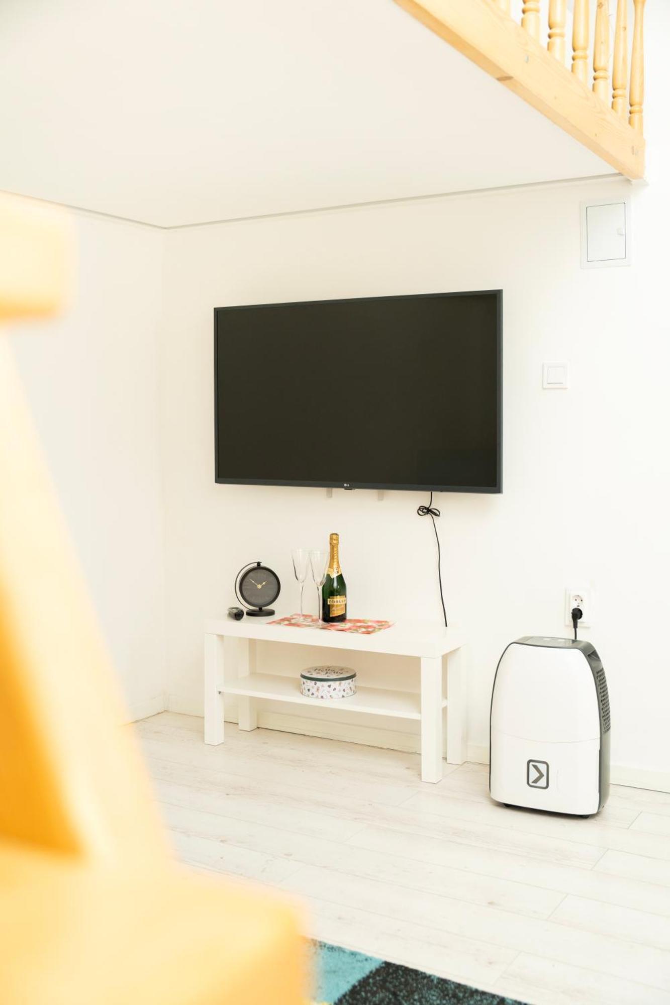 Bakats Square Premium Apartment With Ac Budapest Esterno foto